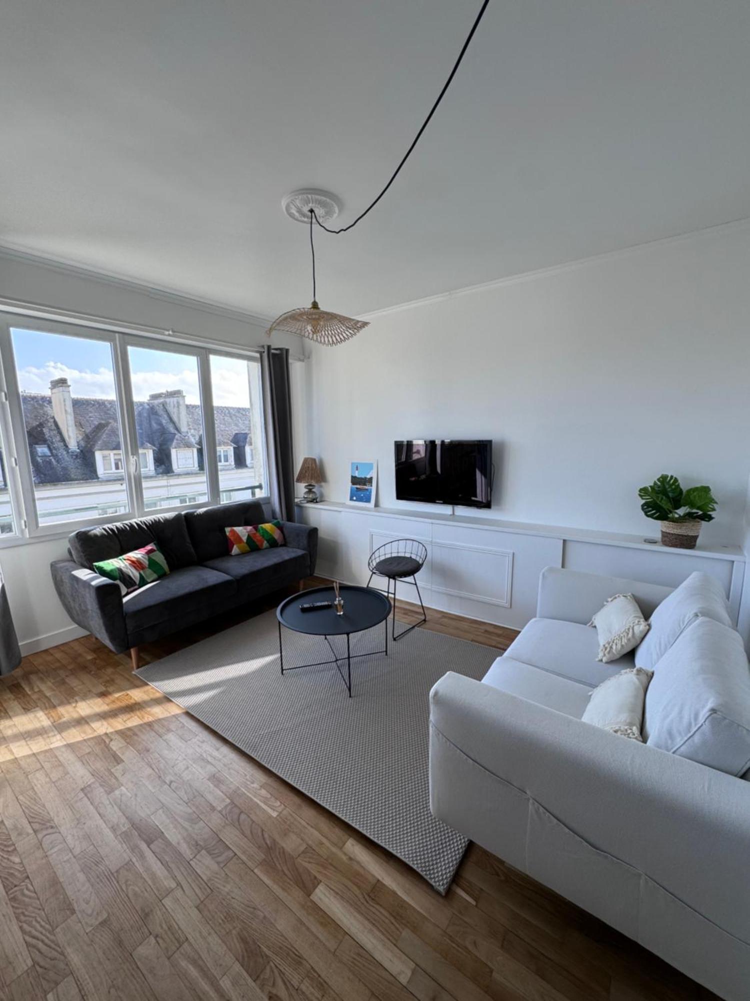 Charmant Appartement T3 Avec Balcon, Centre-Ville Lorient Exterior photo